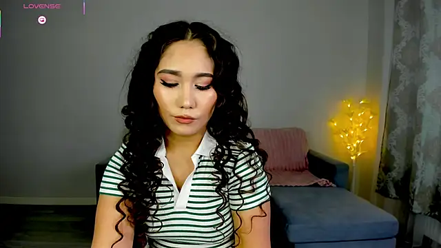 mayameilin online show from February 2026 11:32:02 AM