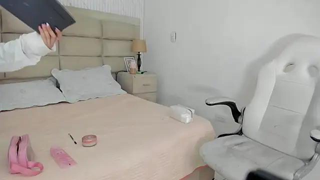 GemmaBrown online show from February 2026 12:39:02 PM