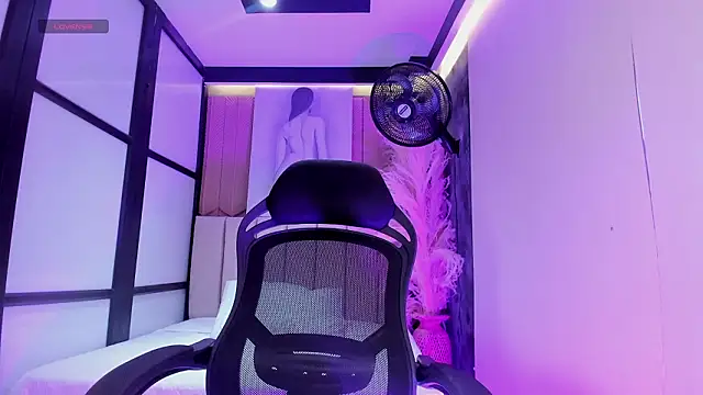 GemmaBrown online show from March 2026 02:53:02 PM