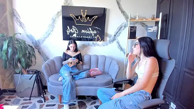 GemmaBrown online show from March 2026 01:49:01 PM