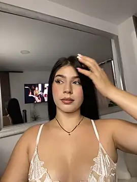  HannahFox  online show from July 2026 10:47:02 PM