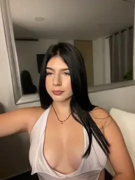  HannahFox  online show from August 2026 12:10:02 AM