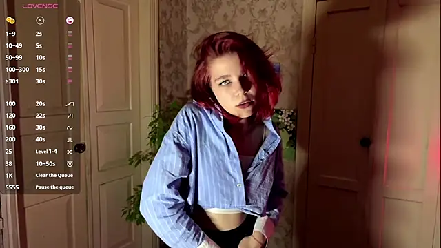 LaurynGeisinger online show from March 2026 03:59:02 PM