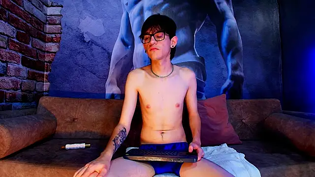 Jax valentine online show from February 2026 11:03:02 PM