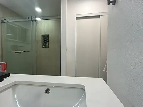 Anadia Starr online show from March 2026 02:48:01 AM