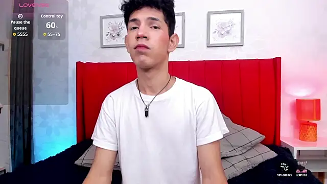 Snapshot of arlequiin_ chatting on February 2026 07:37:02 PM arlequiin online show from February 2026 07:37:02 PM