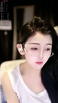 xiaomoli928 online show from April 2026 07:55:01 PM