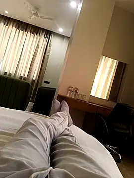 Snapshot of Romantic_rakesh_12 chatting on March 2026 08:20:02 AM Romantic rakesh 12 online show from March 2026 08:20:02 AM