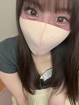 Snapshot of momo_mm chatting on July 2026 02:05:01 AM momo mm online show from July 2026 02:05:01 AM