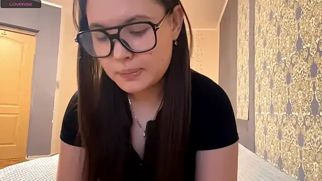 Snapshot of Ayazyn chatting on February 2026 12:59:02 PM Ayazyn online show from February 2026 12:59:02 PM