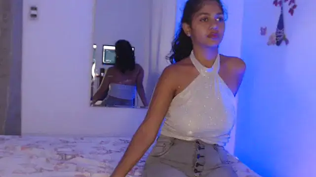 Lisa fun1 online show from February 2026 03:52:02 PM