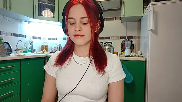 Snapshot of CalandraRolon chatting on February 2026 05:42:02 PM CalandraRolon online show from February 2026 05:42:02 PM