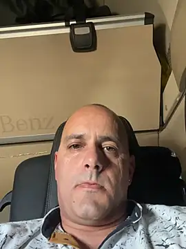 kipsy0 online show from March 2026 04:29:02 PM