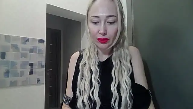 NanaGold2992 online show from March 2026 05:08:02 AM