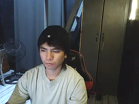 Guy nextdoor69 online show from February 2026 06:01:01 AM