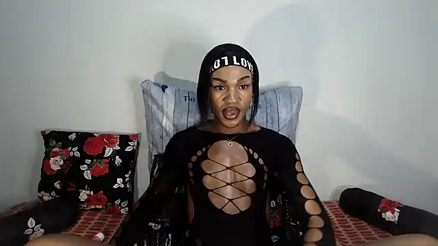 Riaanxxx online show from April 2026 07:58:02 PM