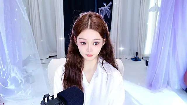 Dancer Lucky-Nini online show from February 2026 06:48:02 AM