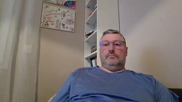 doudou310 online show from March 2026 04:24:02 AM