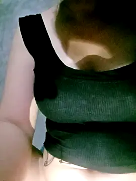 NANA x007 online show from February 2026 10:09:01 AM