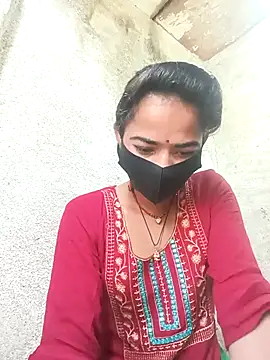 Sunali Bendre online show from March 2026 08:54:02 AM