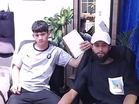 Snapshot of _noahdiaz chatting on March 2026 06:21:01 PM noahdiaz online show from March 2026 06:21:01 PM