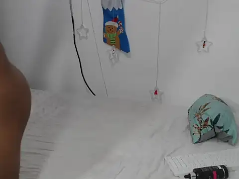 Snapshot of salomeh_ chatting on January 2026 07:11:01 PM salomeh online show from January 2026 07:11:01 PM