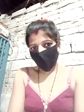 Divya-11431 online show from February 2026 03:38:01 PM