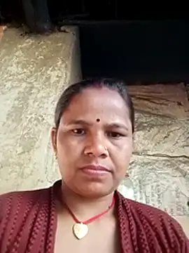 Snapshot of Pooja_sahu chatting on February 2026 03:44:02 AM Pooja sahu online show from February 2026 03:44:02 AM