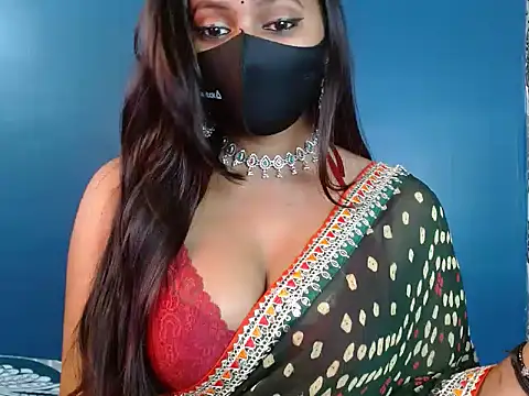 Hotginni4 online show from February 2026 04:14:02 PM