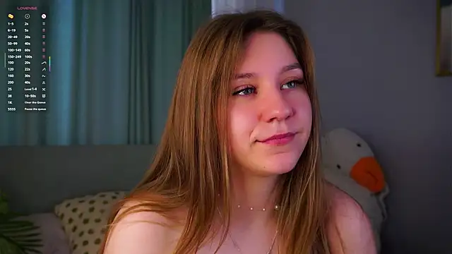 Snapshot of ShantellAngulo chatting on April 2026 02:27:02 AM ShantellAngulo online show from April 2026 02:27:02 AM