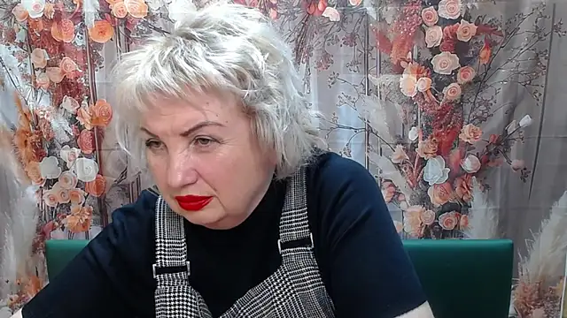 Snapshot of RenataDaster chatting on February 2026 06:29:02 PM RenataDaster online show from February 2026 06:29:02 PM