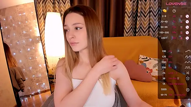 cherrykississ online show from February 2026 08:37:01 AM