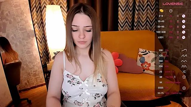 cherrykississ online show from April 2026 02:34:02 AM