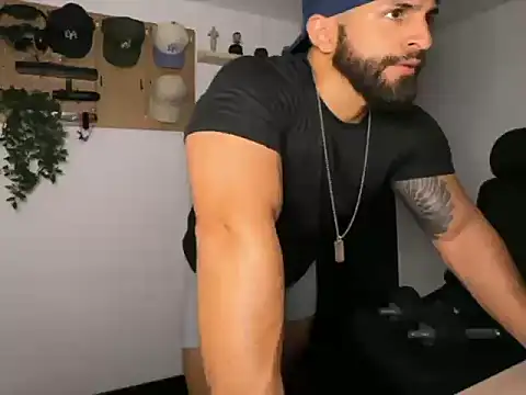 Snapshot of SamDornan51 chatting on February 2026 11:08:02 PM SamDornan51 online show from February 2026 11:08:02 PM