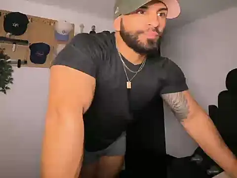 Snapshot of SamDornan51 chatting on February 2026 12:53:01 AM SamDornan51 online show from February 2026 12:53:01 AM