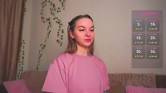 Snapshot of AricaPetties chatting on February 2026 06:56:02 PM AricaPetties online show from February 2026 06:56:02 PM