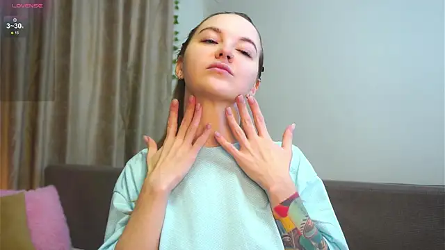 Snapshot of AricaPetties chatting on February 2026 08:18:02 PM AricaPetties online show from February 2026 08:18:02 PM