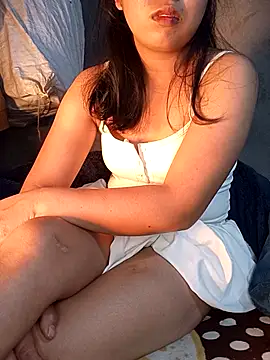 Slutty 18 online show from March 2026 04:50:01 AM