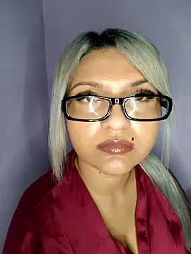 LollaHeart online show from February 2026 09:51:02 PM