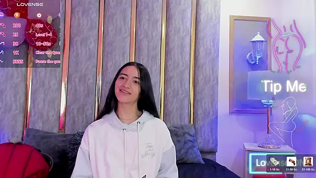 KeniaVelvet  online show from February 2026 04:50:01 PM