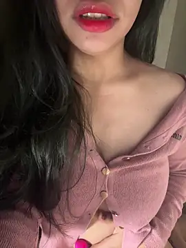 Snapshot of QuynhAnh_2k1 chatting on February 2026 05:47:02 PM QuynhAnh 2k1 online show from February 2026 05:47:02 PM