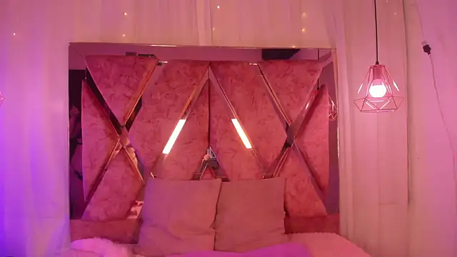 shantal cooper  online show from February 2026 08:36:01 PM