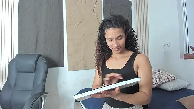 Snapshot of marian_rios chatting on February 2026 11:19:01 AM marian rios online show from February 2026 11:19:01 AM