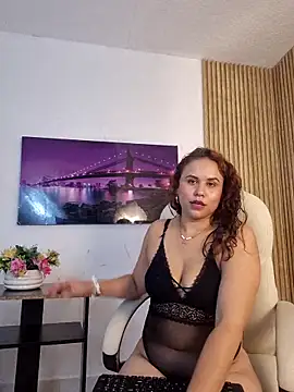 alennax online show from April 2026 12:32:02 PM