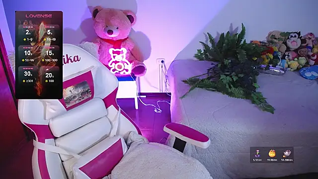 Snapshot of lika_little0 chatting on February 2026 01:09:01 AM lika little0 online show from February 2026 01:09:01 AM