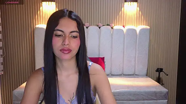 Snapshot of Perla_lovely_ chatting on April 2026 12:09:02 PM Perla lovely online show from April 2026 12:09:02 PM