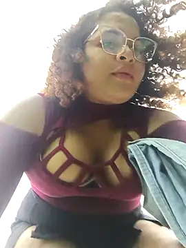 Snapshot of AdinaSkaly chatting on February 2026 08:18:02 PM AdinaSkaly online show from February 2026 08:18:02 PM