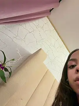 BambiRoses online show from June 2026 04:14:02 AM