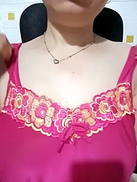 Snapshot of Arica_sexy001 chatting on February 2026 03:05:02 AM Arica sexy001 online show from February 2026 03:05:02 AM