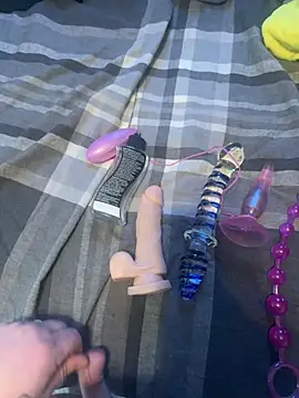 arcticman103 online show from February 2026 07:34:02 PM